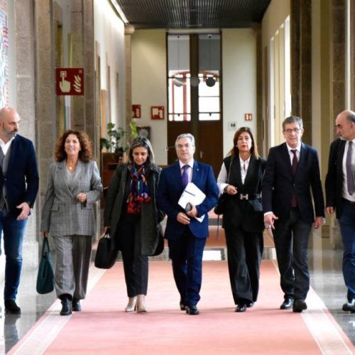 Deputación de Ourense presenta no Parlamento o seu orzamento