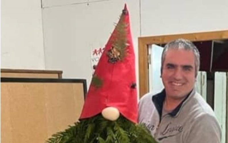 Os elfos levan a súa maxia ao Nadal no Covelo
