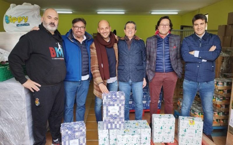 Os empresarios porriñeses amosan a súa solidariedade en Nadal