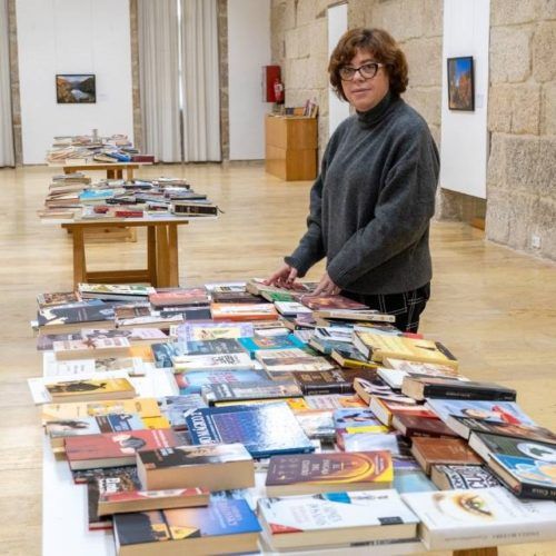 Mercadiño Solidario de Libros en Tui