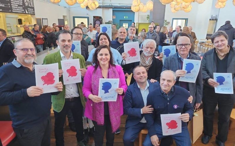 Ana Miranda (BNG) promete en Suíza a apertura dunha oficina da Xunta de Galicia