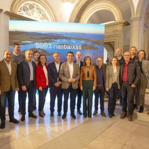 A campaña turística “100% Rías Baixas” promoverá a provincia a través da auga