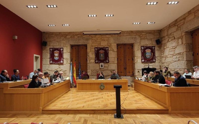 Novo contrato para subministro eléctrico en Ponteareas