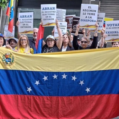 A diáspora venezolana esixe en Vigo votar nas súas eleccións presidenciais