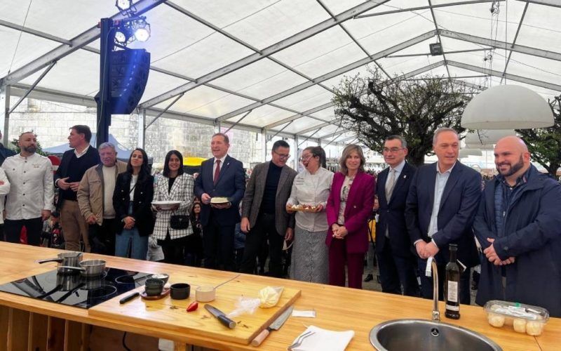A Xunta de Galicia aposta pola calidade na Festa do Requeixo e Mel nas Neves