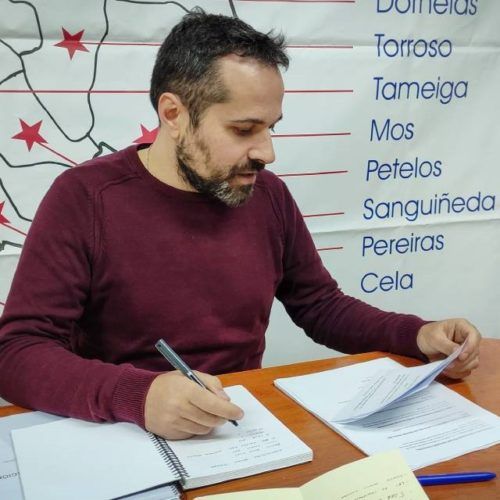 BNG Mos acusa á Alcaldesa de “malas formas” nos plenos municipais