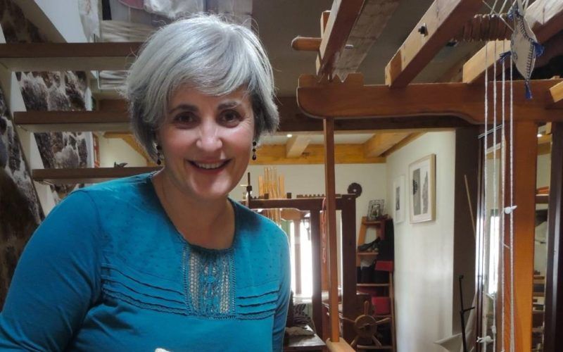 A Deputación de Ourense dedica o seu “8 de maio” á muller artesá