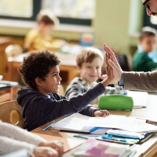 A Xunta de Galicia reivindica en Ribadavia a escola rural