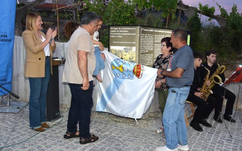 Salceda inaugura un espazo de encontro veciñal no Carreiro do Rollo