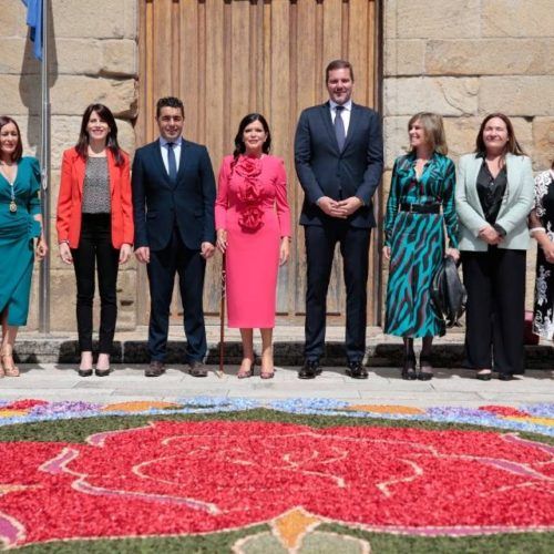 A Festa da Rosa de Mos inicia unha nova etapa con seus seis primeiros Valedores