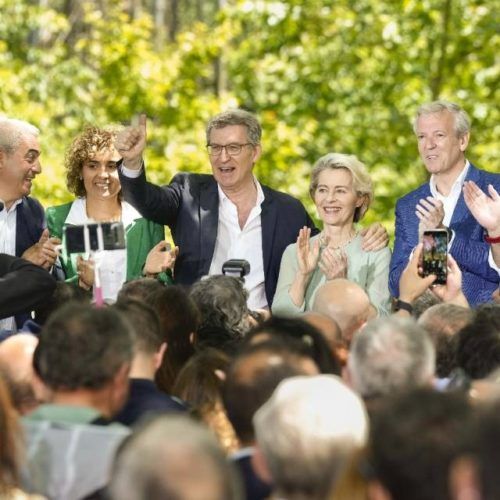 Úrsula von der Leyen entra en campaña en Galicia