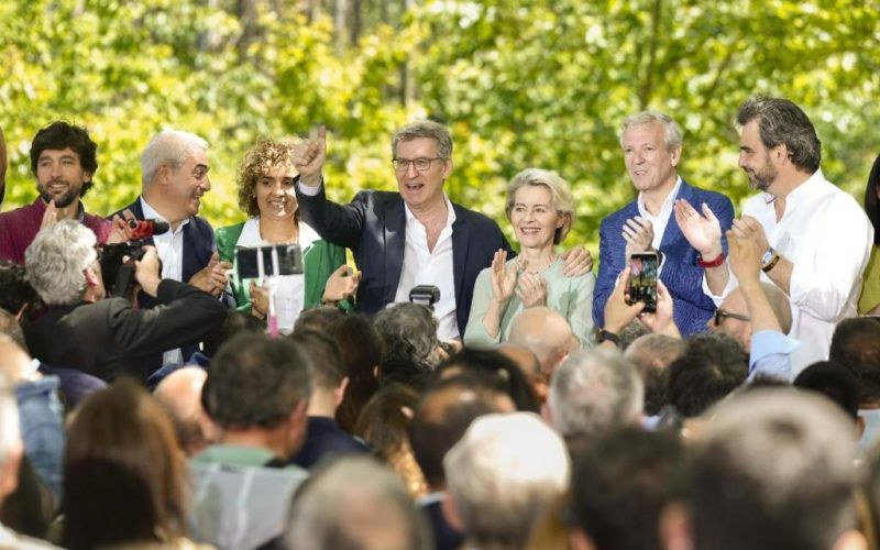 Úrsula von der Leyen entra en campaña en Galicia
