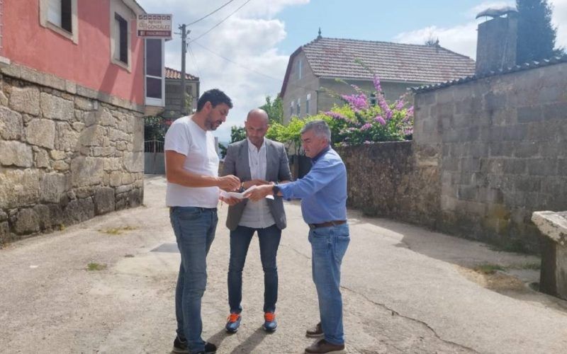 O Porriño estende a rede de saneamento a 32 vivendas na parroquia de Chenlo