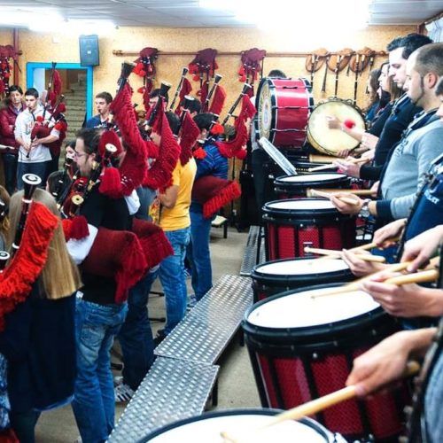A Escola Provincial de Gaitas abre a matrícula especial no seu 40 aniversario