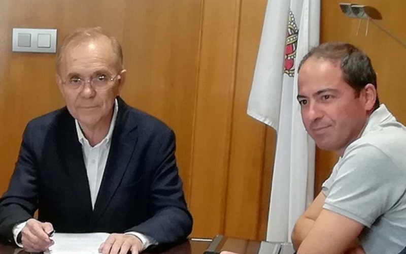 O TSXG aclara que a edificabilidade no rural se reducíu no PXOM por mandato da Xunta de Galicia e da Lei do Solo