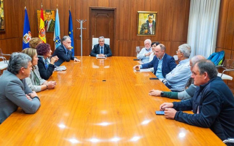 Michel Poulain explorará a posibilidade de que a provincia de Ourense sexa declarada “Zona Azul”