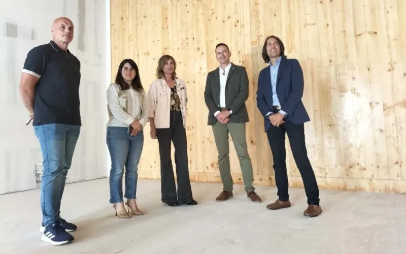 O Ateneo Amado Garra denuncia que a UNED “okupa” o Centro Cívico para cursos de pago propios das Casas Culturais
