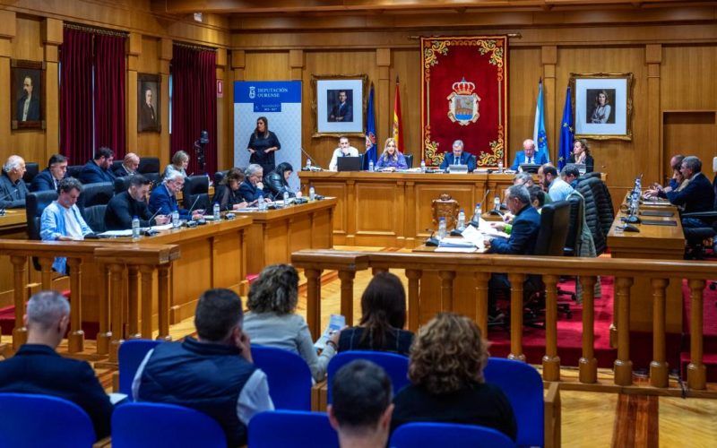 Deputación de Ourense aproba un orzamento de 105,1 millóns de euros