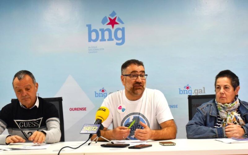 A corporación provincial de Ourense apoia a defensa de idioma galego