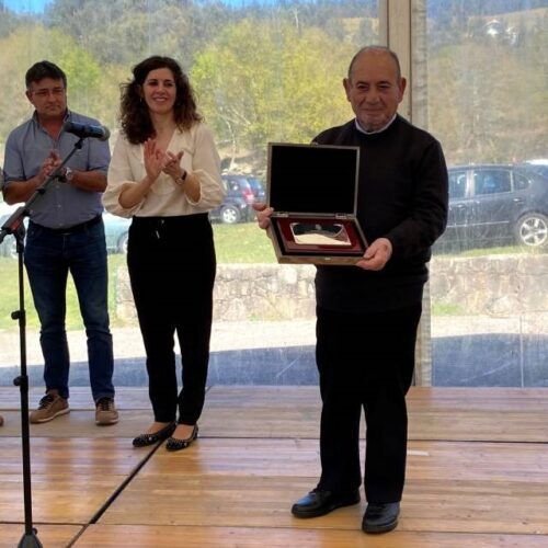 “Don Antonio”, 60 anos de labor relixiosa en Oia
