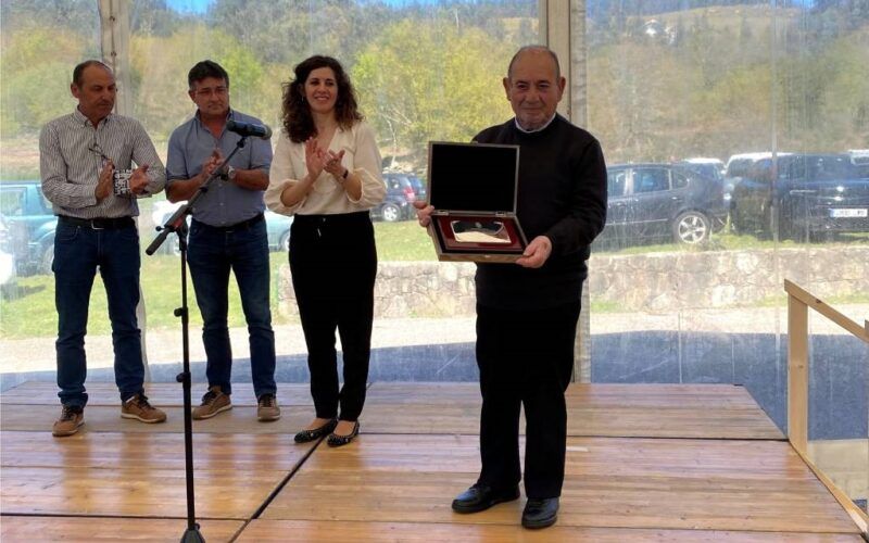 “Don Antonio”, 60 anos de labor relixiosa en Oia
