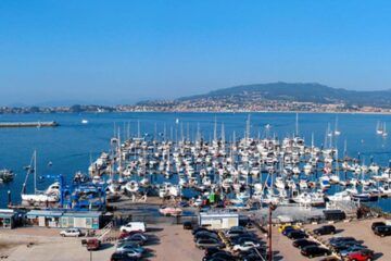O pleno municipal de Baiona apoia a ampliación do novo Porto Deportivo
