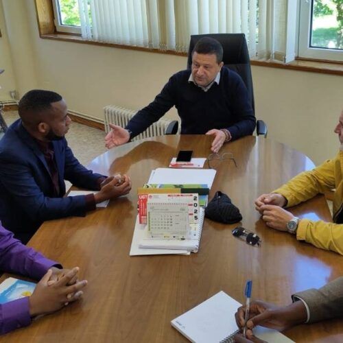 Técnicos de Mozambique intercambias experiencias en Galicia