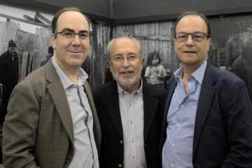 Livro presta homenagem à emigração portuguesa