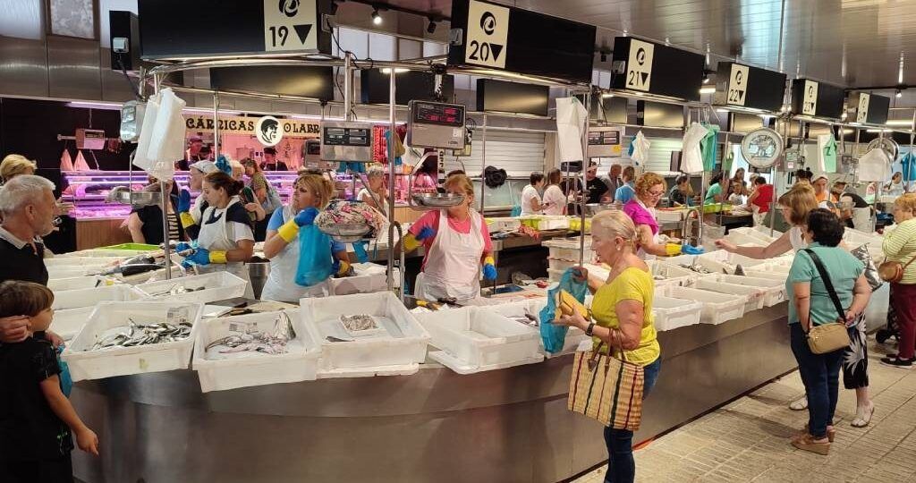 Salceda consegue 200.000€ para a reforma integral da Praza de Abastos