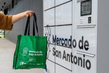 Tui, pioneiro en aplicar taquillas intelixentes no Mercado de San Antonio