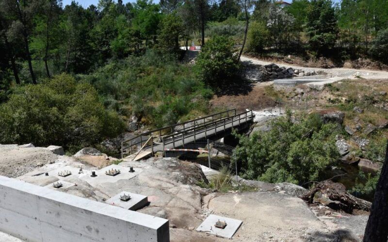 Cachamuíña terá pasarela peonil, parque canino e xogos inclusivos