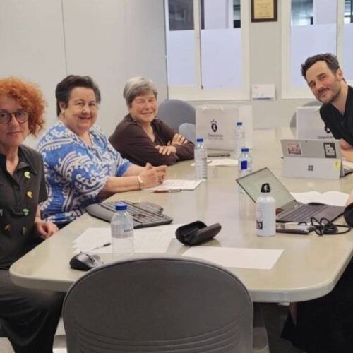 “Ponte…nas ondas!”, premio Rosalía de Castro da Lingua