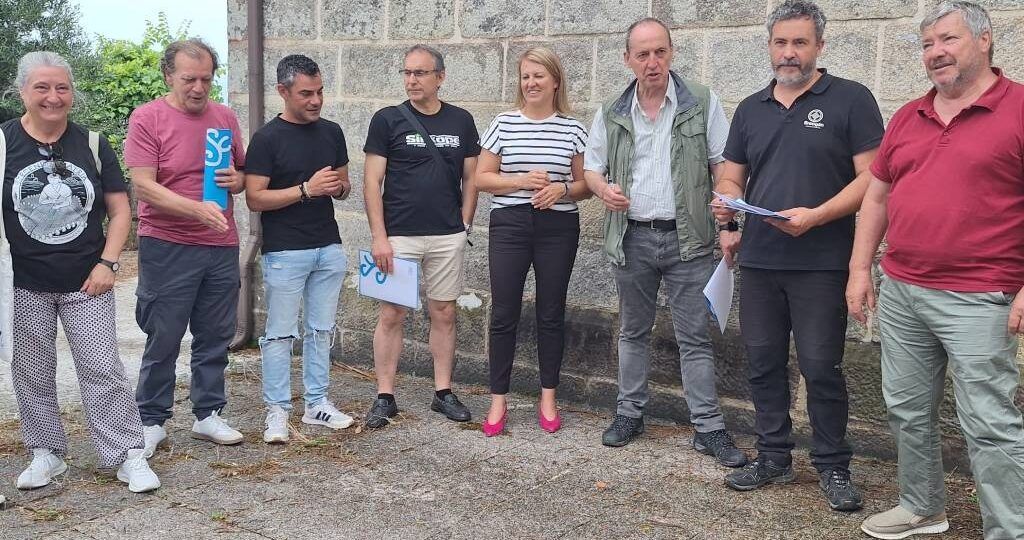Salceda honra a “memoria democrática” coa exhumación da súa primeira fosa común