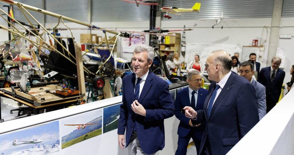 Alfonso Rueda reivindica en Ourense o liderado galego no sector aeroespacial