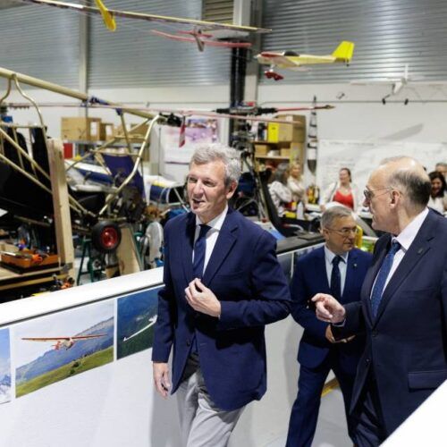 Alfonso Rueda reivindica en Ourense o liderado galego no sector aeroespacial