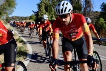Em Guimarães, uma Volta Ciclista a Espanha solidária