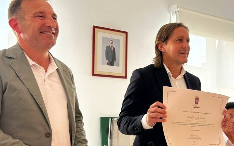 Michel Salgado, Fillo Predilecto das Neves