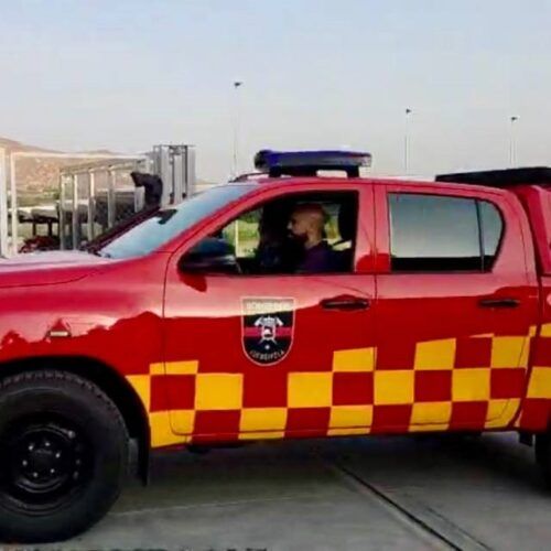 Bombeiros de Málaga, Cádiz e Madrid  loitan contra o lume en Ourense