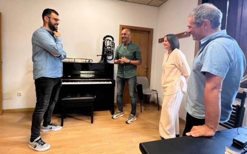 Aberta a matrícula para novo curso na Escola de Música do Porriño