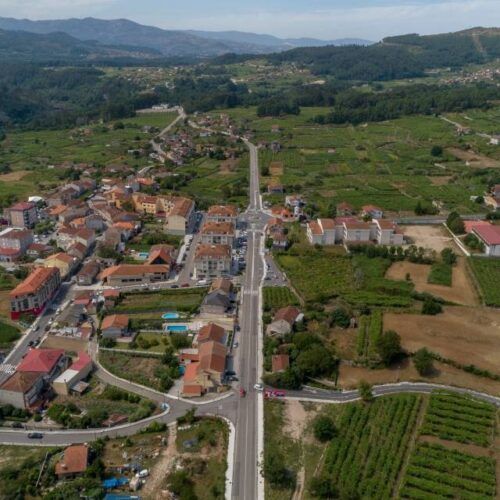 Melloras nos camiños do Requeixo e da Rocha en Arbo