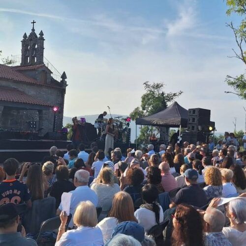 O Castro da Troña foi tamén un “lugar máxico” para Carlos Núñez