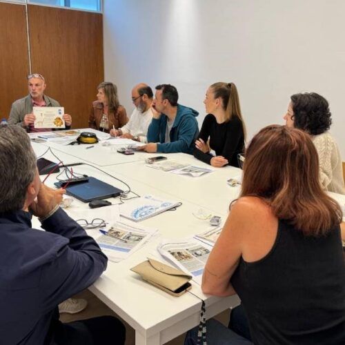 Aprendizaxe e actividades lúdicas van da man en Ponteareas