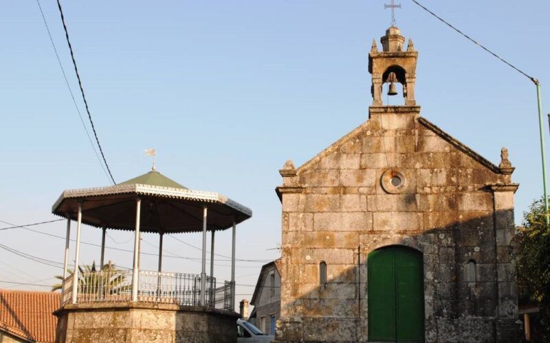 Humanización da Capela de San Roque en Salvaterra