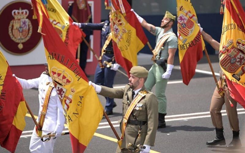 Non ao Día das Forzas Armadas 2026 en Vigo