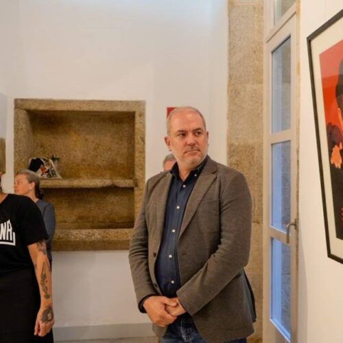 A mostra “Semente de vencer” honra a Moncho Reboiras