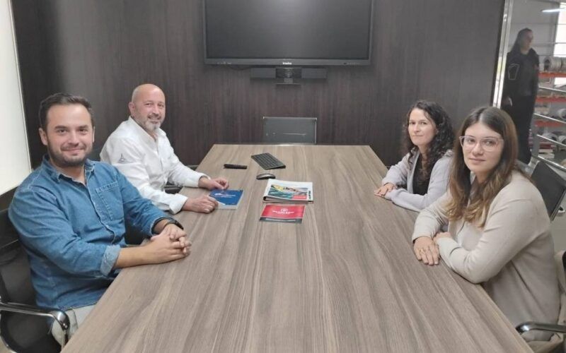 Ponteareas, único Concello galego co programa Xuventude Mentoring na empresa