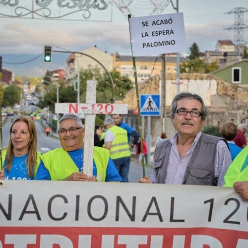 A Plataforma N-120 en Ponteareas esixe o amparo da Valedora do Pobo
