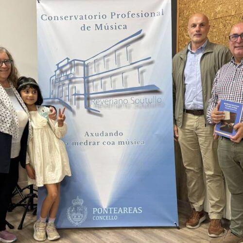 Ponteareas homenaxea ao Mestre Reveriano Soutullo