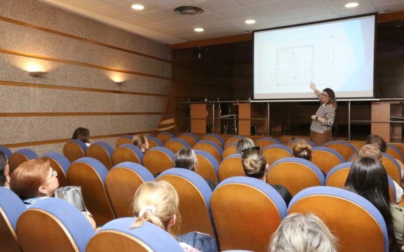 Un “lifting” para a Praza de Abastos do Porriño