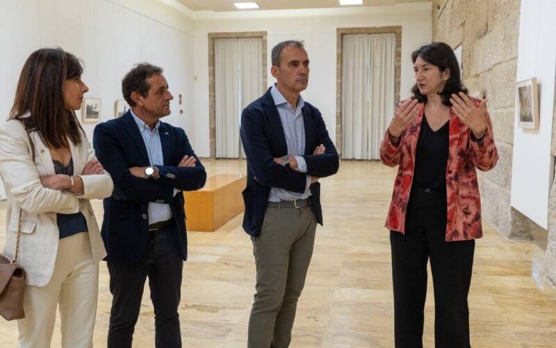 Tui, un “destino de peregrinación” para o fotógrafo Manuel Valcárcel